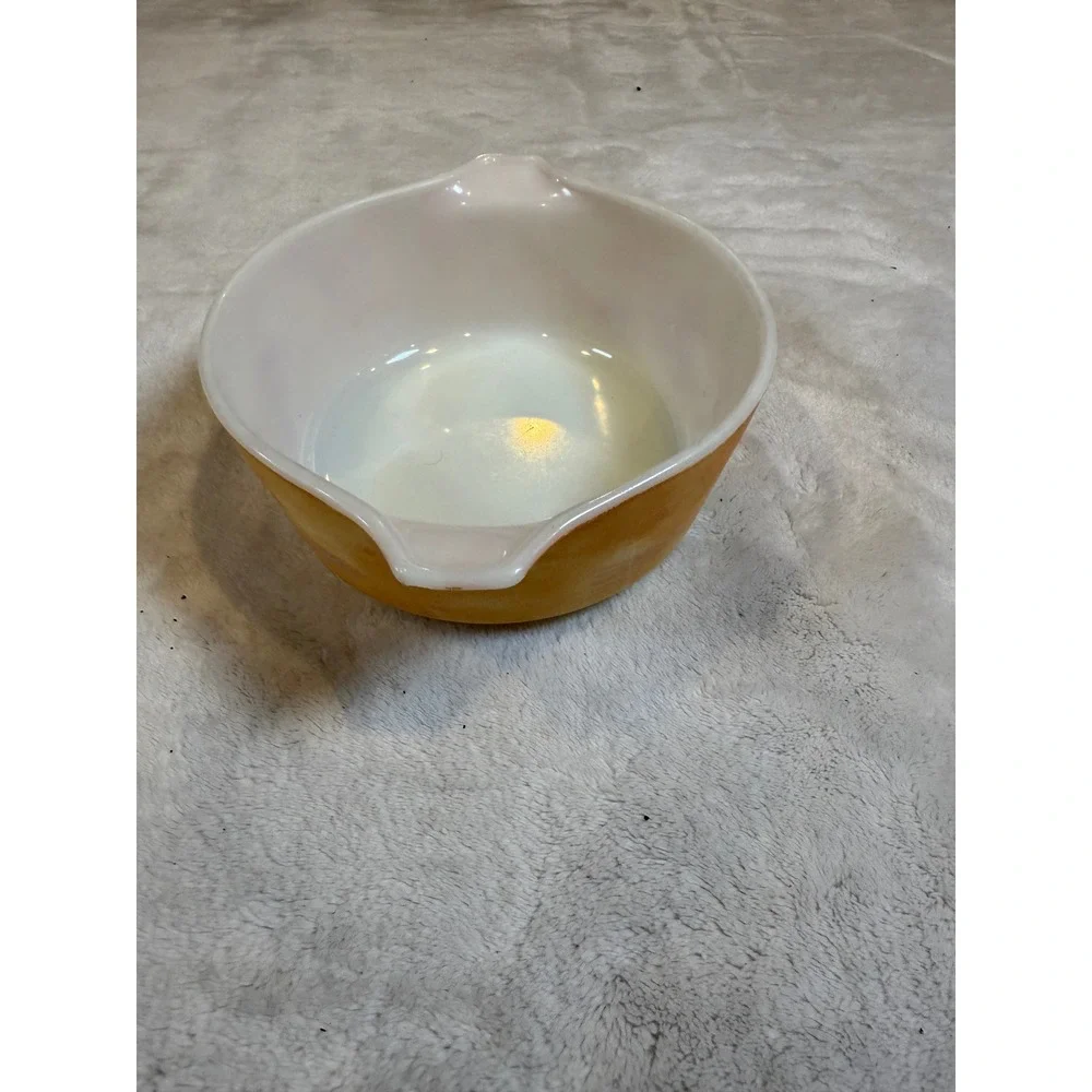Vintage Pyrex Autumn Harvest 472-B 750ml Cinderella Mixing Bowl Orange Wheat